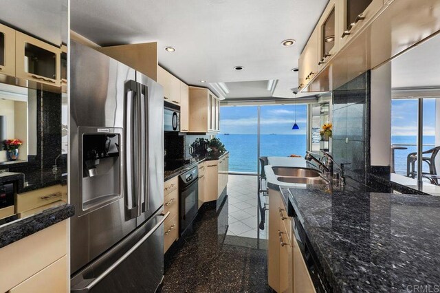 1760 Avenida Del Mundo Unit 805, Coronado, CA 92118 - photo 10