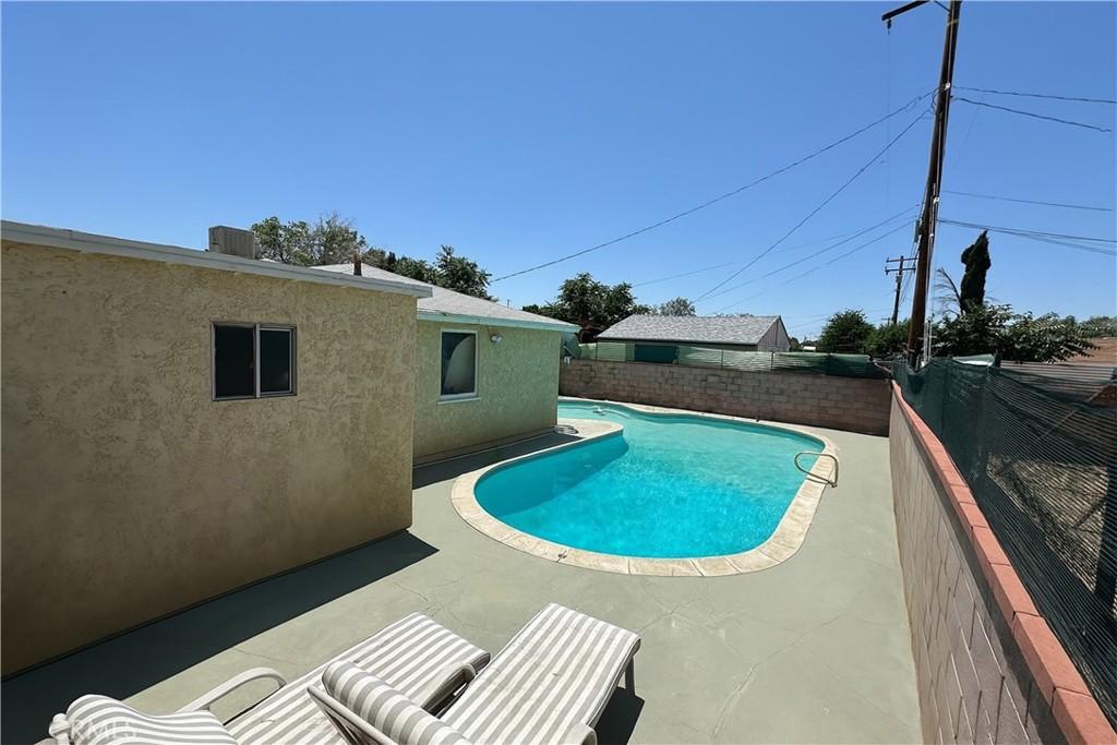 1336 Kerrick St, Lancaster, CA 93534 - photo 3