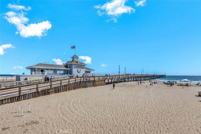 300 34th St, Newport Beach, CA 92663 - water view with nearby beach