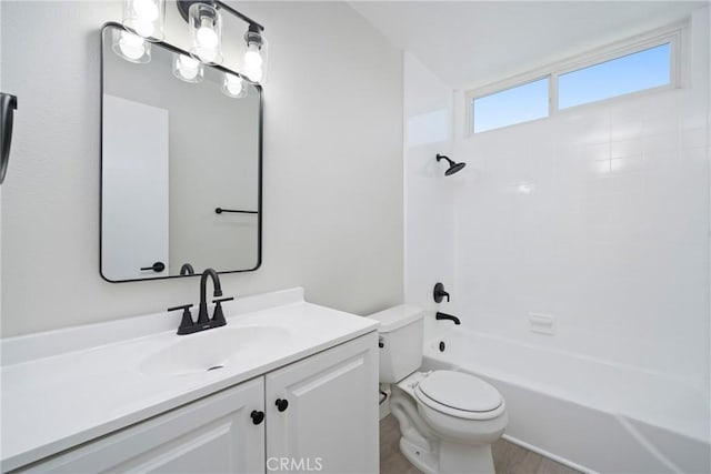 503 Saint Andrews Rd Unit E, Newport Beach, CA 92663 - full bath with vanity and shower / washtub combination