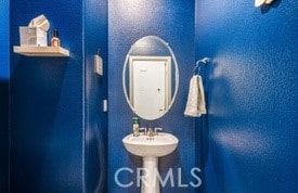 16540 Wyndham Ln Unit 10, Fontana, CA 92336 - view of bathroom
