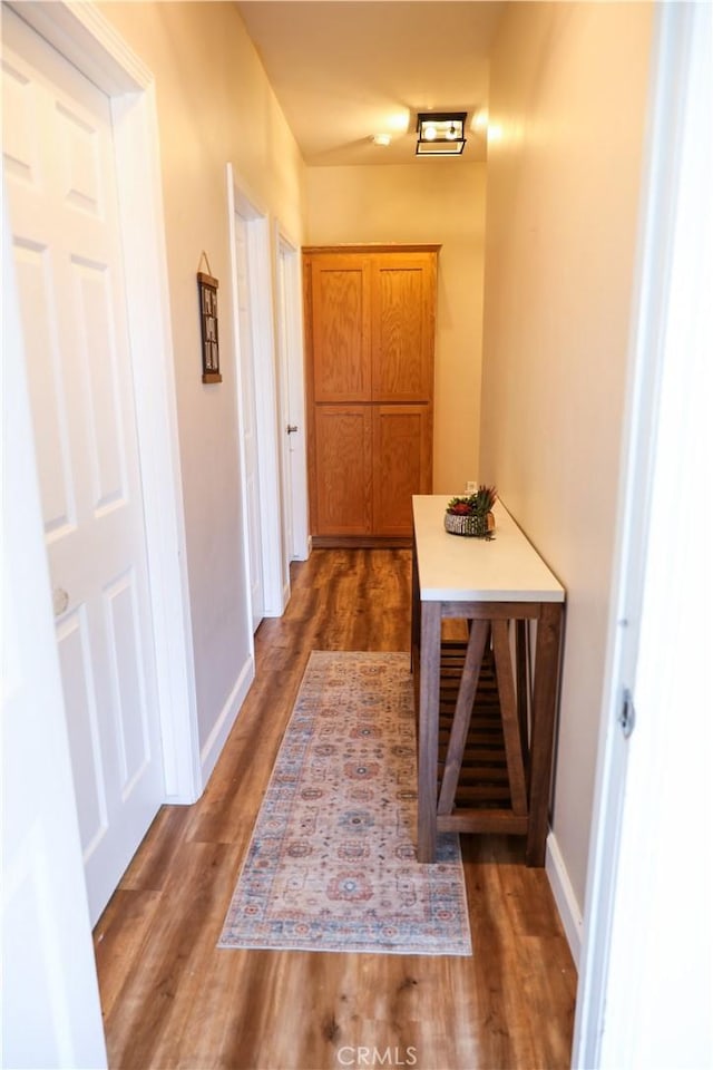 1639 La Selva Ave, Grover Beach, CA 93433 - hall with wood finished floors and baseboards
