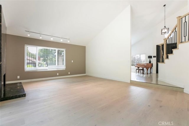 3125 Emerald Isle Dr, Glendale, CA 91206 - photo 14