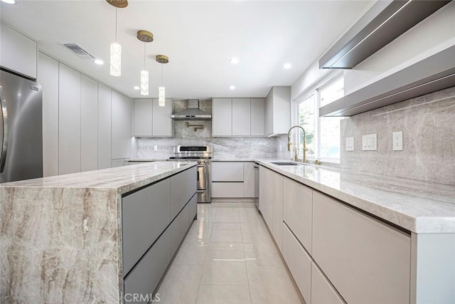 3125 Emerald Isle Dr, Glendale, CA 91206 - photo 16