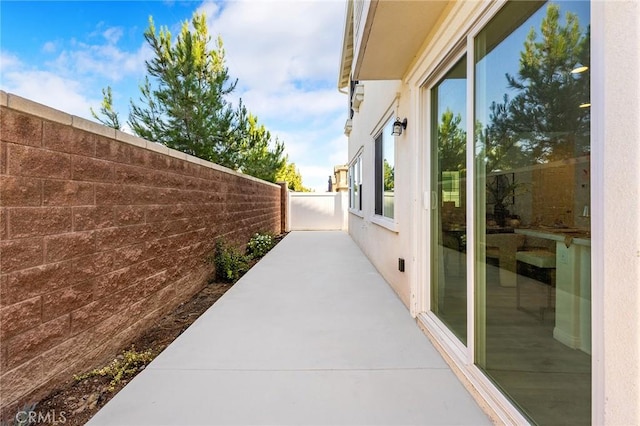 16471 Globetrotter St, Chino, CA 91708 - view of patio / terrace