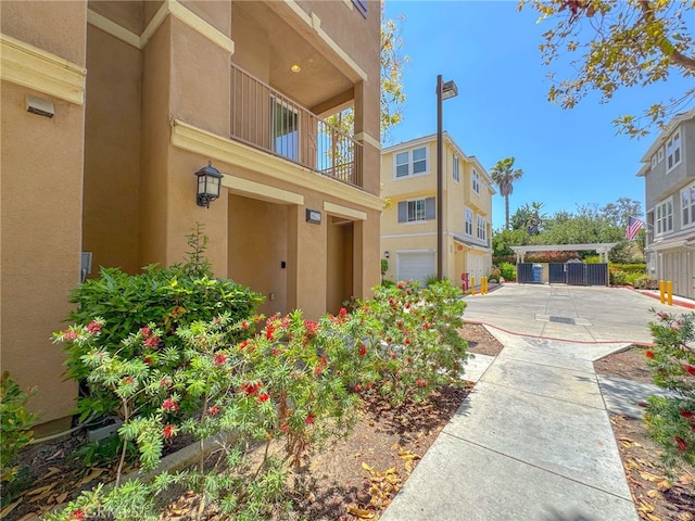 1652 Hickory Nut Pl, Chula Vista, CA 91915 - property entrance featuring stucco siding