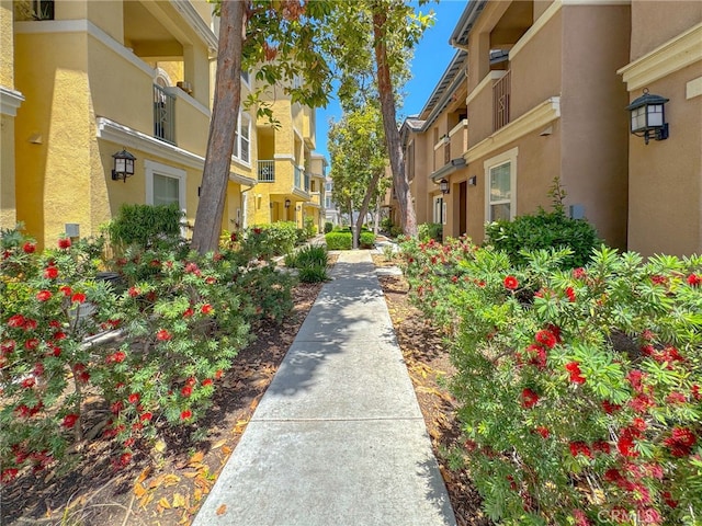 1652 Hickory Nut Pl, Chula Vista, CA 91915 - view of property's community with a residential view
