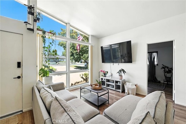 951 W Olive St, Corona, CA 92882 - living room with wood finished floors and lofted ceiling