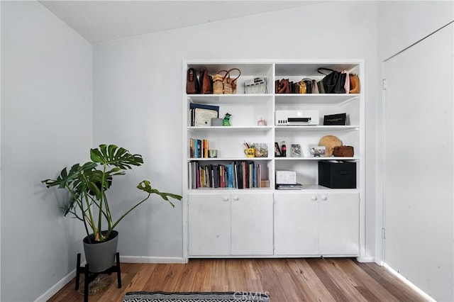 951 W Olive St, Corona, CA 92882 - sitting room with light wood-style flooring and baseboards