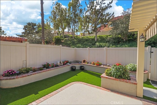 25225 Avenida Tranquila, Lake Forest, CA 92630 - fenced backyard with a patio area