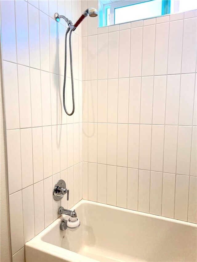 27620 Symphony Pl, Valencia, CA 91381 - photo 22