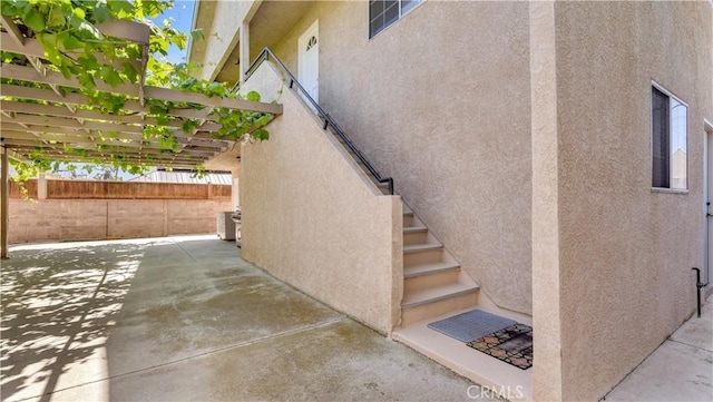 2116 Marine Ave, Gardena, CA 90249 - view of stairway
