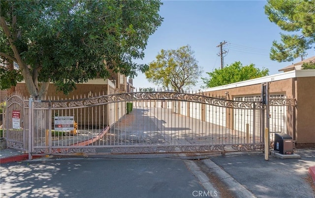 12555 Euclid St Unit 79, Garden Grove, CA 92840 - view of gate
