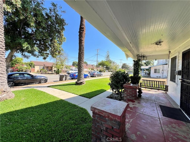 3855 Maine Ave, Baldwin Park, CA 91706 - porch with a yard