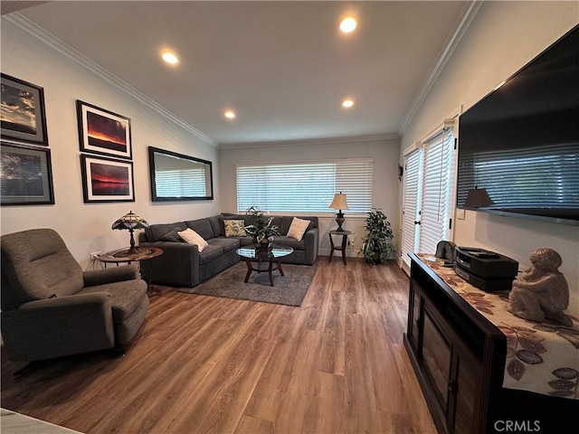 1501 Pelham Unit 127F, Seal Beach, CA 90740 - living area with wood finished floors, crown molding, and recessed lighting