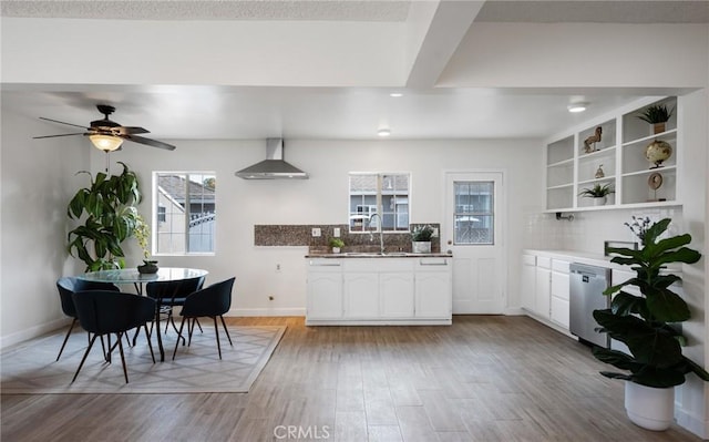 1124 W 123rd St, Los Angeles, CA 90044 - photo 3