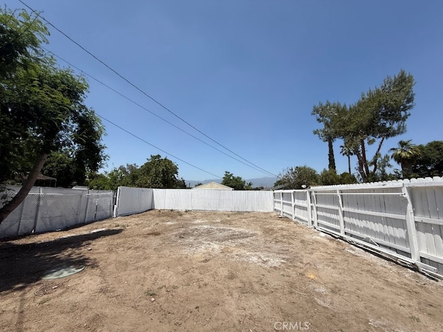 868 E Rialto Ave, San Bernardino, CA 92408 - photo 10