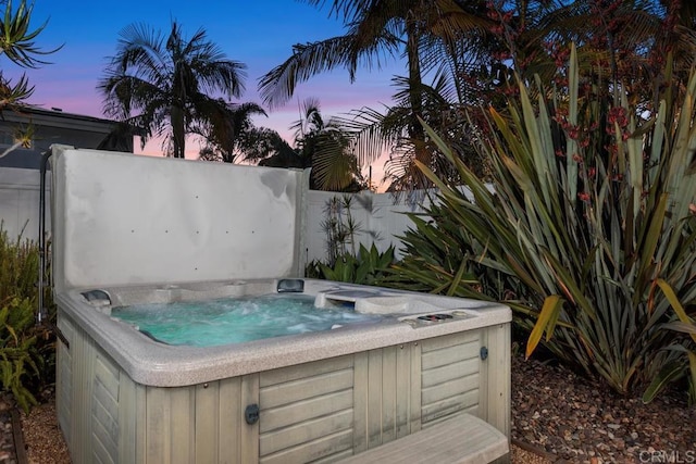 773 Puebla St, Encinitas, CA 92024 - view of pool with a hot tub
