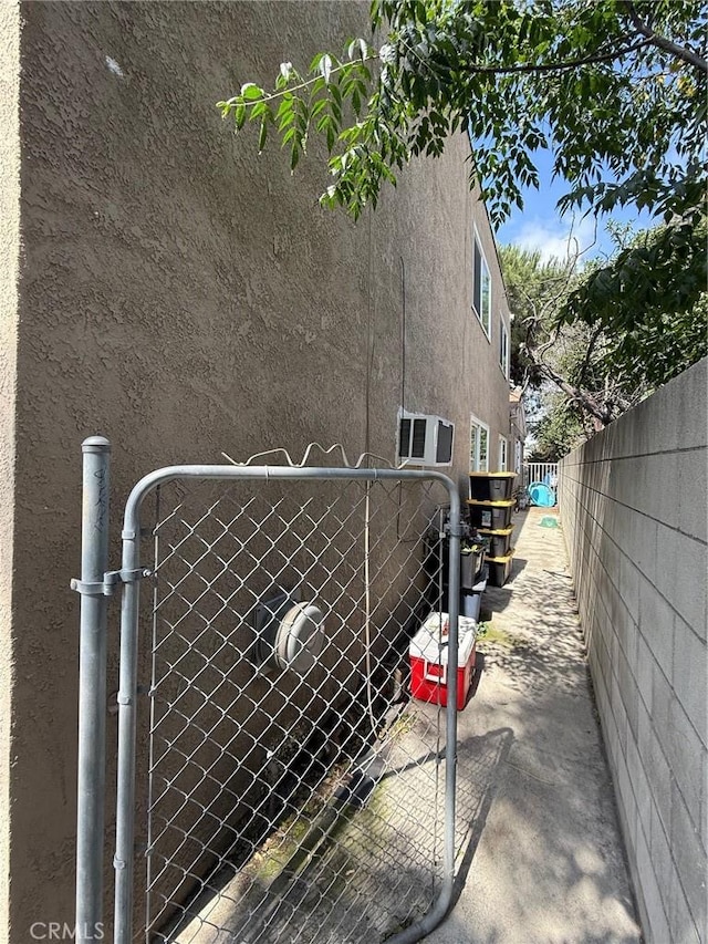 6924 Gentry Ave, North Hollywood, CA 91605 - photo 3