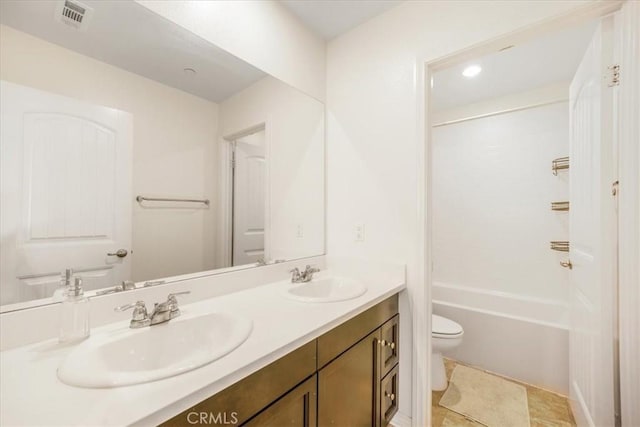 1920 Clementine St, Redlands, CA 92374 - bathroom with double vanity, tub / shower combination, and recessed lighting