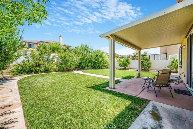 1920 Clementine St, Redlands, CA 92374 - fenced backyard with a patio area