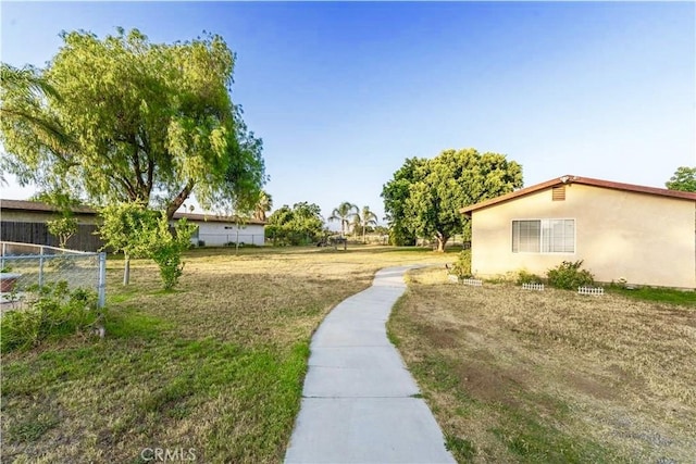 10663 Linden Ave, Bloomington, CA 92316 - view of yard