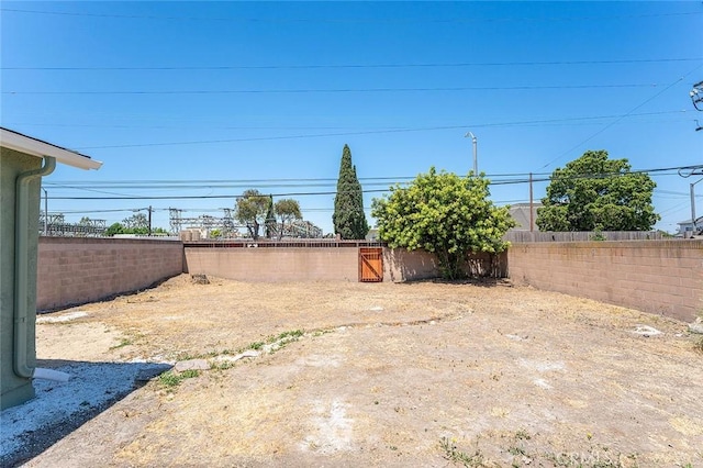 4903 Brayton Ave, Long Beach, CA 90807 - view of fenced backyard