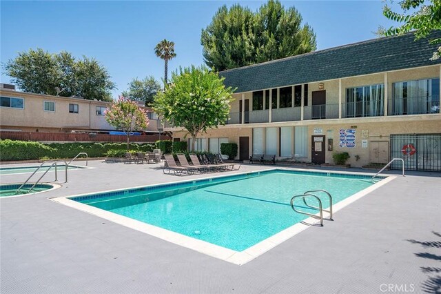 17061 Roscoe Blvd Unit 6, Northridge, CA 91325 - photo 32