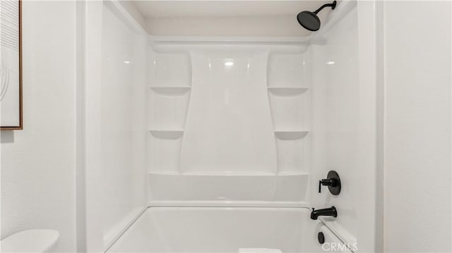 802 S Olive Ave, Alhambra, CA 91803 - full bath featuring shower / washtub combination