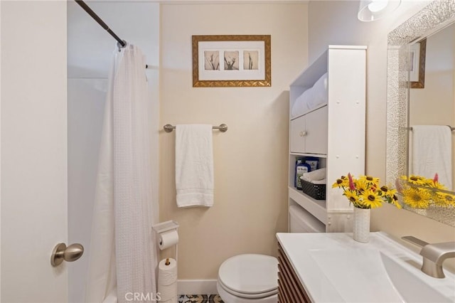 460 Golden Ave Unit 434, Long Beach, CA 90802 - full bath featuring vanity and toilet
