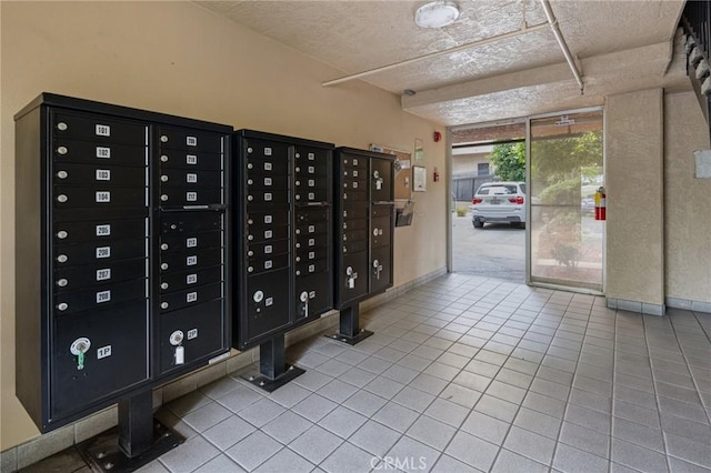 460 Golden Ave Unit 434, Long Beach, CA 90802 - view of home's community featuring a textured ceiling and mail area