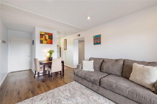 460 Golden Ave Unit 434, Long Beach, CA 90802 - living area with wood finished floors and recessed lighting