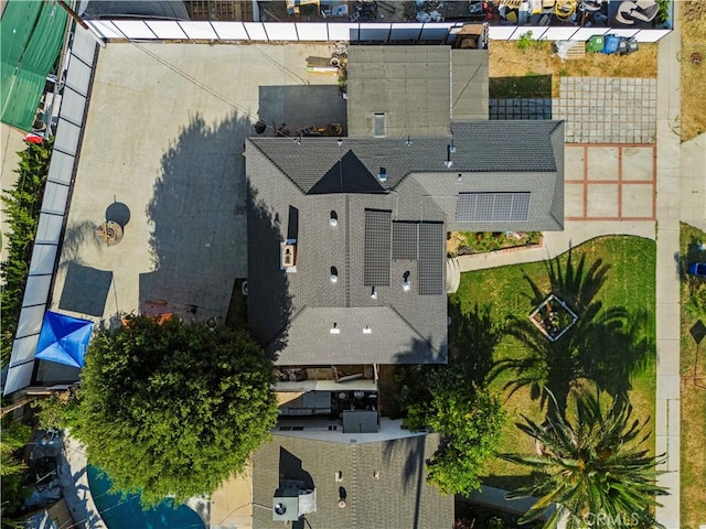18229 Strathern St, Reseda, CA 91335 - drone / aerial view