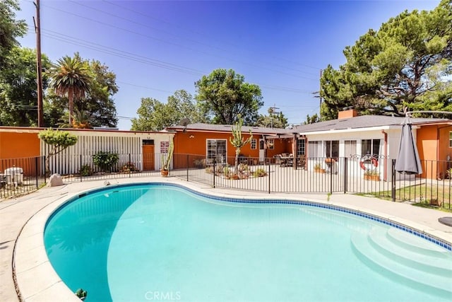 5800 Winnetka Ave, Woodland Hills, CA 91367 - photo 1