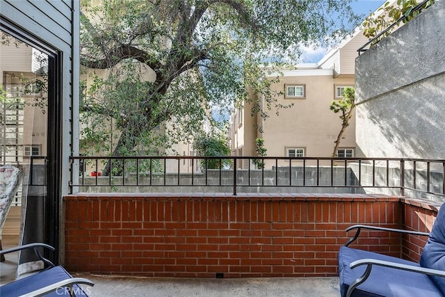 1313 Valley View Rd Unit 109, Glendale, CA 91202 - photo 8