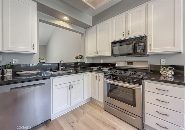 4766 Taranto Way, Oak Park, CA 91377 - photo 11