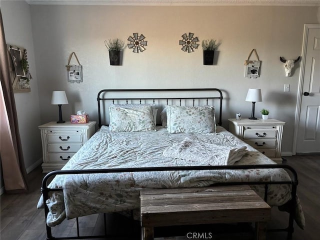 2033 Hollister Rd, Pinon Hills, CA 92372 - bedroom featuring wood finished floors
