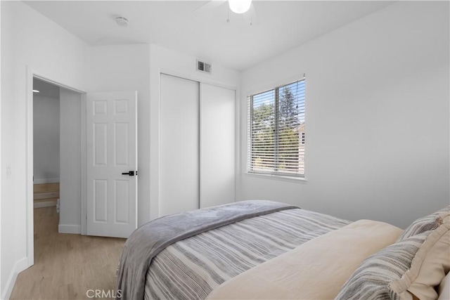 2517 Renata Ct, Thousand Oaks, CA 91362 - bedroom featuring light wood-type flooring, a closet, and ceiling fan