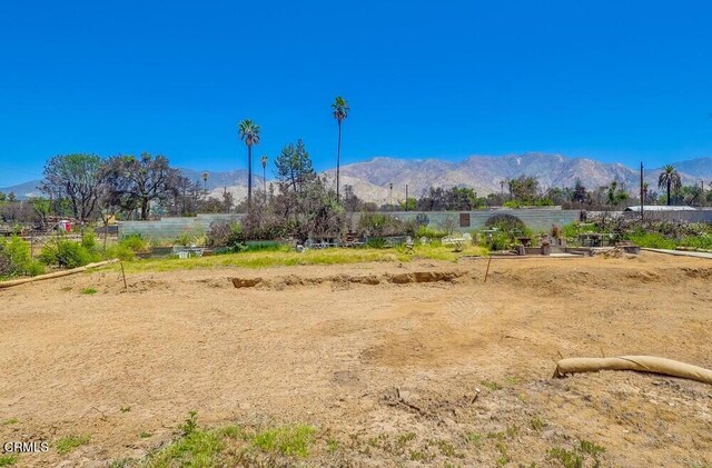 385 E Mariposa St, Altadena, CA 91001