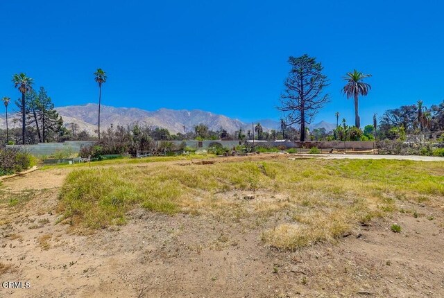 385 E Mariposa St, Altadena, CA 91001