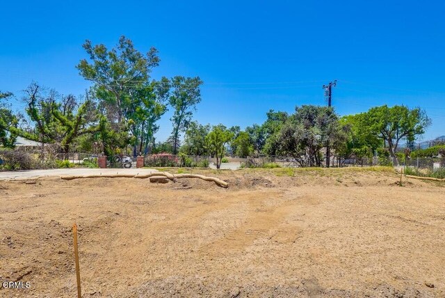 385 E Mariposa St, Altadena, CA 91001