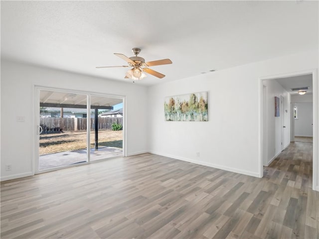 1028 W Holland Ave, Fresno, CA 93705 - photo 12