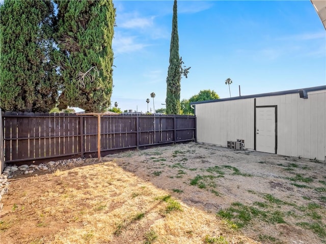 1028 W Holland Ave, Fresno, CA 93705 - photo 31