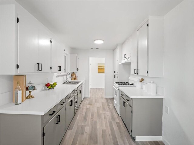 1028 W Holland Ave, Fresno, CA 93705 - photo 7