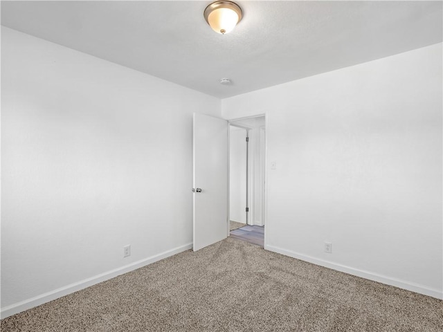 1028 W Holland Ave, Fresno, CA 93705 - photo 26