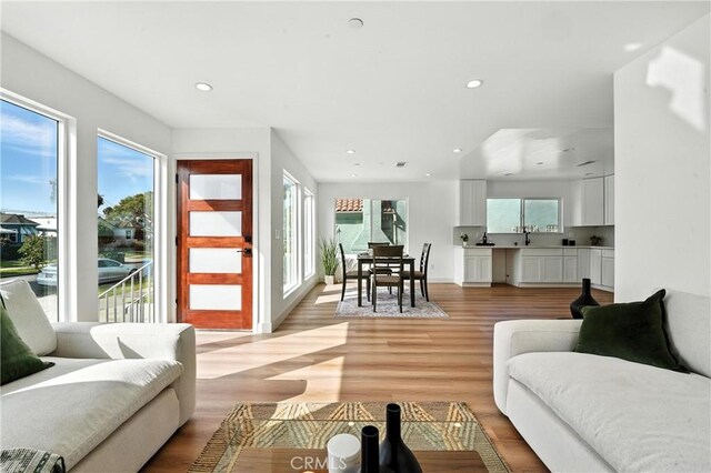 30313033 Vineyard Ave, Los Angeles, CA 90016 - photo 9