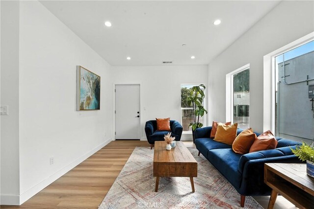 30313033 Vineyard Ave, Los Angeles, CA 90016 - photo 38