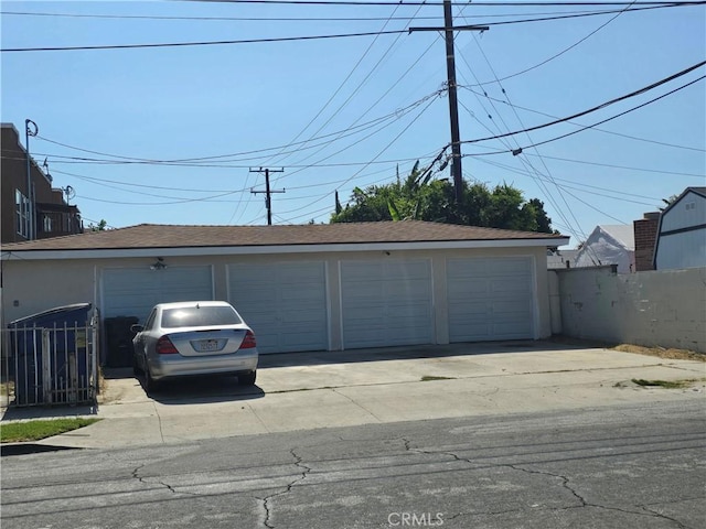 301 W Magnolia St, Compton, CA 90220 - photo 2