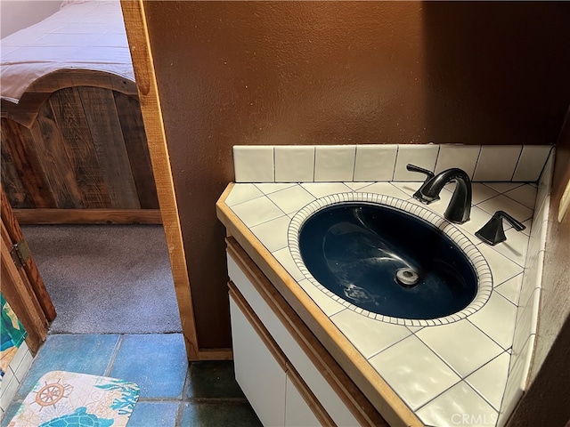 1608 Bradford Rd, Cambria, CA 93428 - bathroom featuring vanity and a textured wall