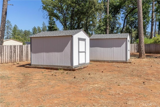 5790 Fickett Ln, Paradise, CA 95969 - view of shed with a fenced backyard